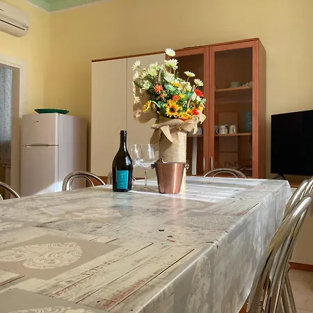 Gildo A Pochi Passi Dalla Lägenhet *